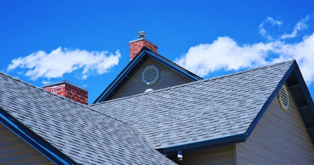 How Long do Roofs Last in Texas